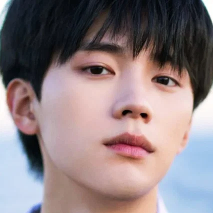  Yiran Zhou