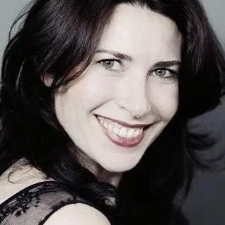  Douceline Derréal
