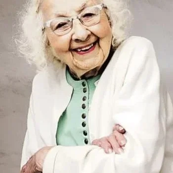  Mae LaBorde