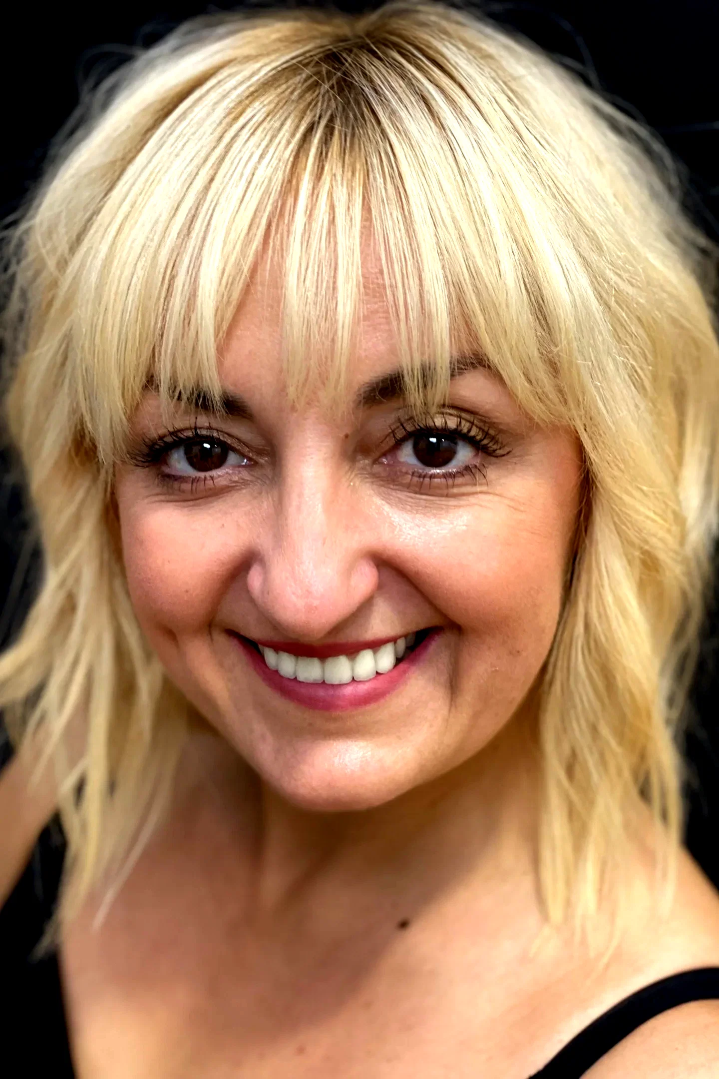  Amparo Oltra