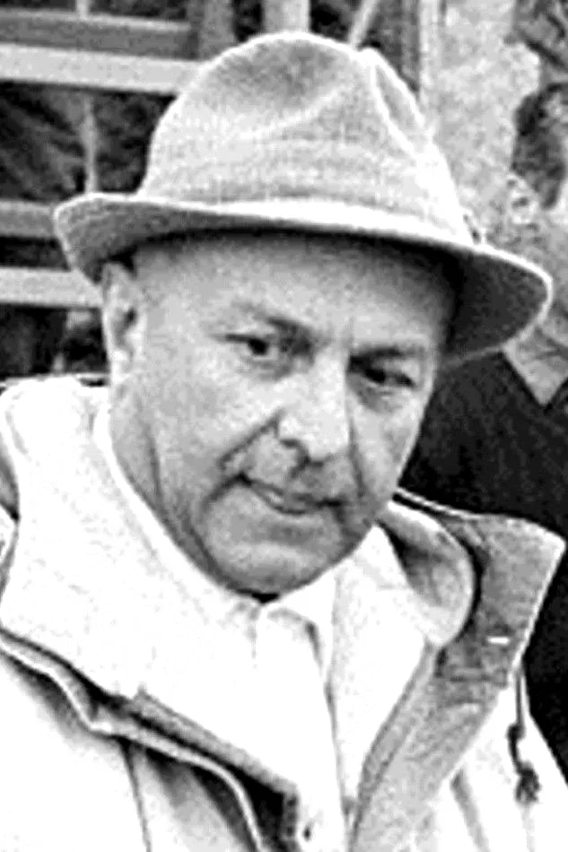  Duilio Coletti