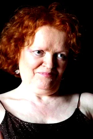  Jeanne Carré