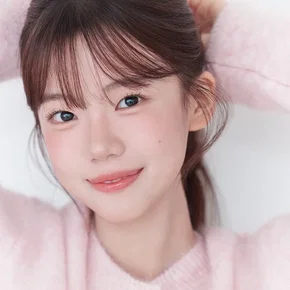 Photo star :  Kim Bo-min