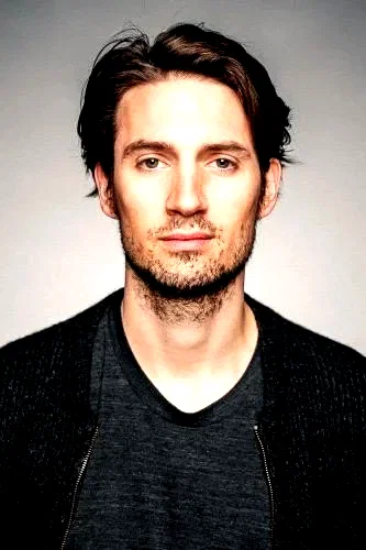  Nicolas Berse