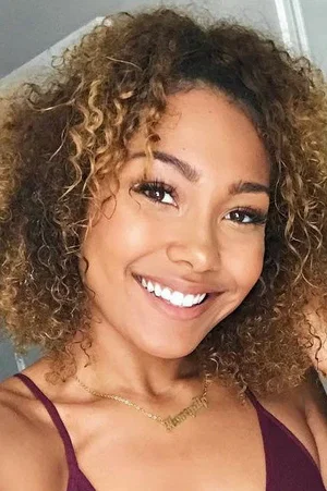  Parker McKenna Posey photo