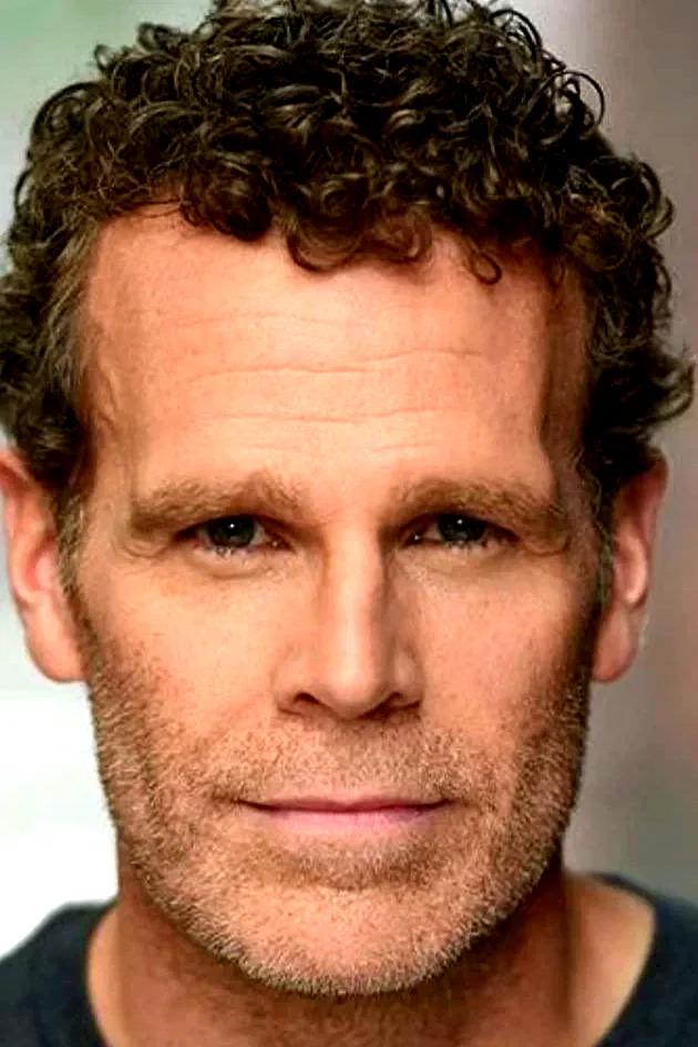  Jere Shea