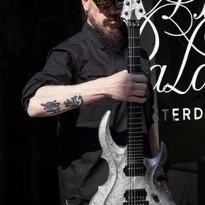 Photo star :  Mick Thomson