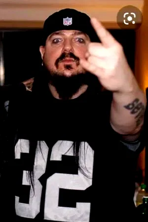  Mick Thomson