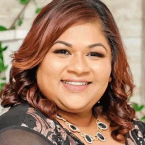 Photo star :  Maeshni Naicker
