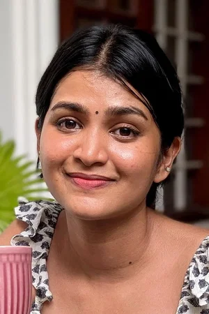  Meenakshi Unnikrishnan photo