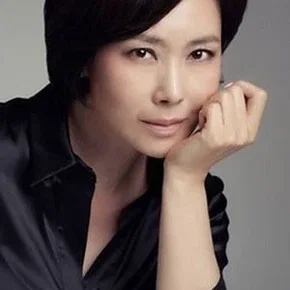 Photo star :  Ji Su-won