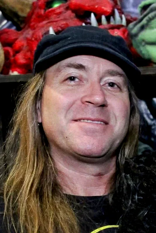  Shane Morton