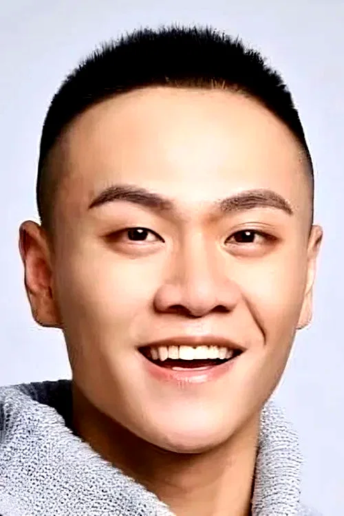  Shi Chenwei