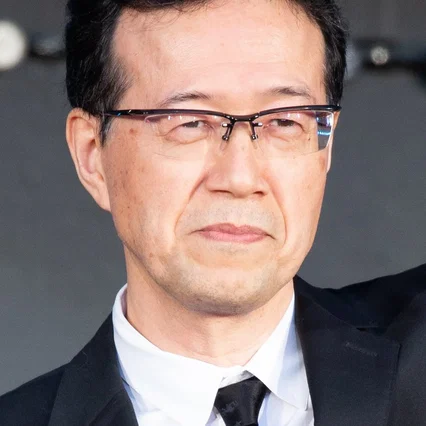  Shinji Aramaki
