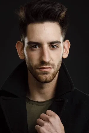  Noah Bain Garret photo