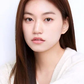Photo star :  Kim Do-yun