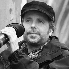 Photo star :  Daniel Nettheim