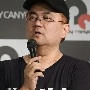  Takeyuki Yanase