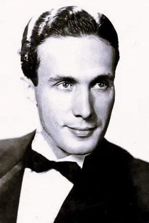  Carleton Young photo