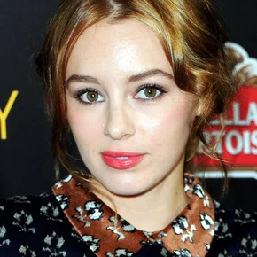 Photo star :  Keeley Hazell