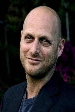  Hagai Levi