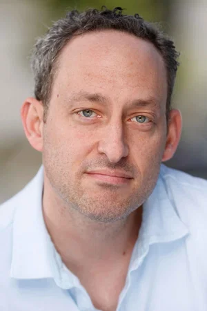  Ari Mark photo