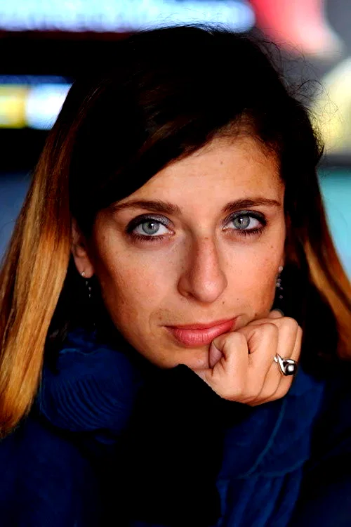  Елена Хазанова