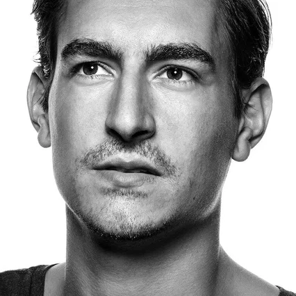  Anton Weil