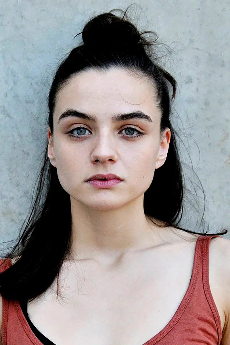  Laura Balzer