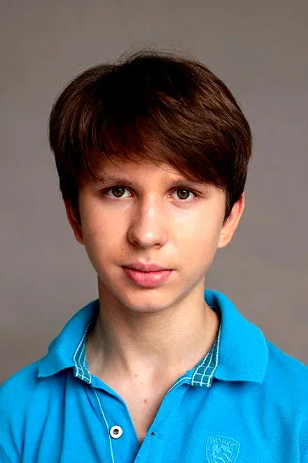  Александр Булатов