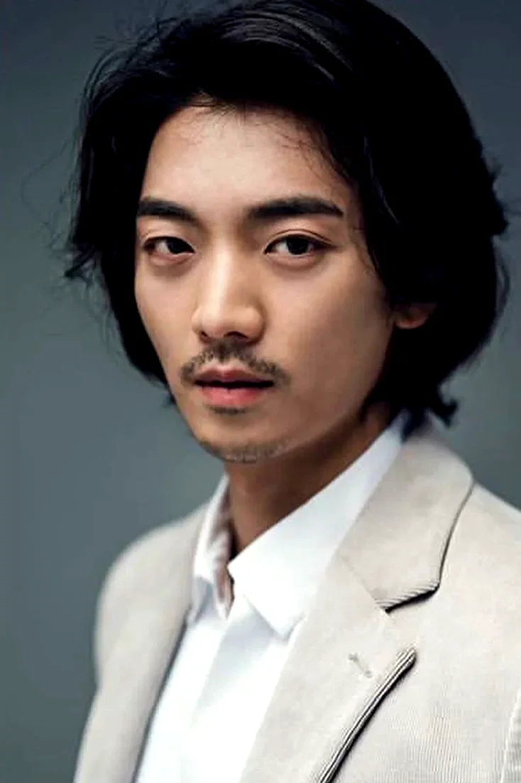  Hwang Hee