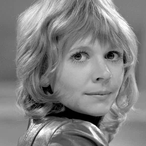 Photo star :  Katy Manning