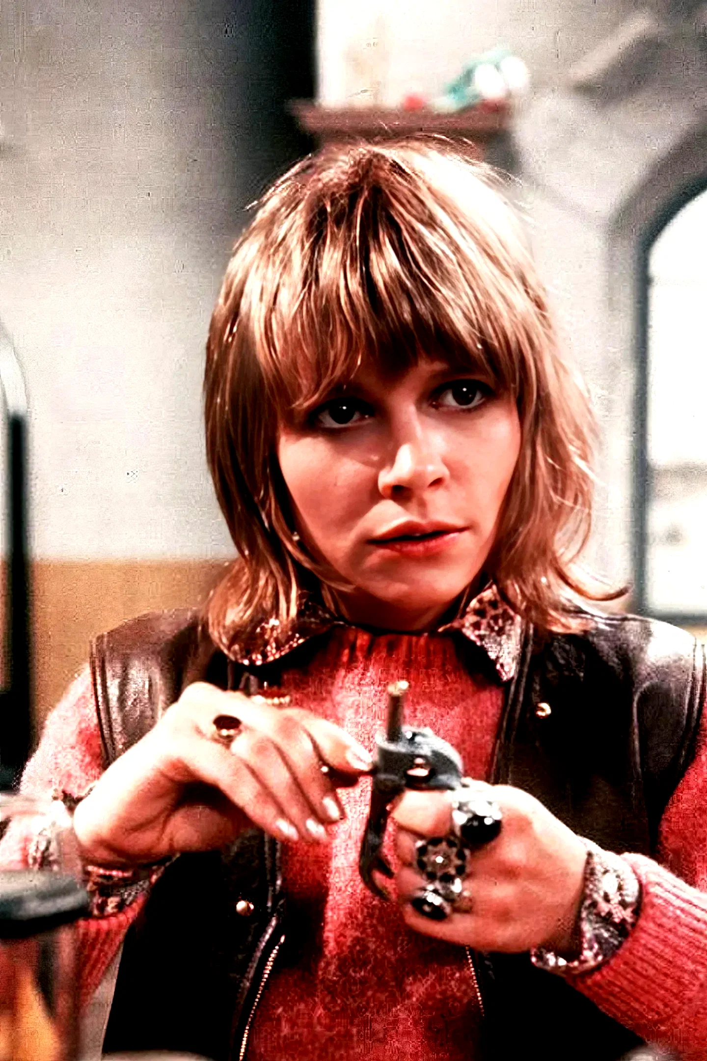  Katy Manning