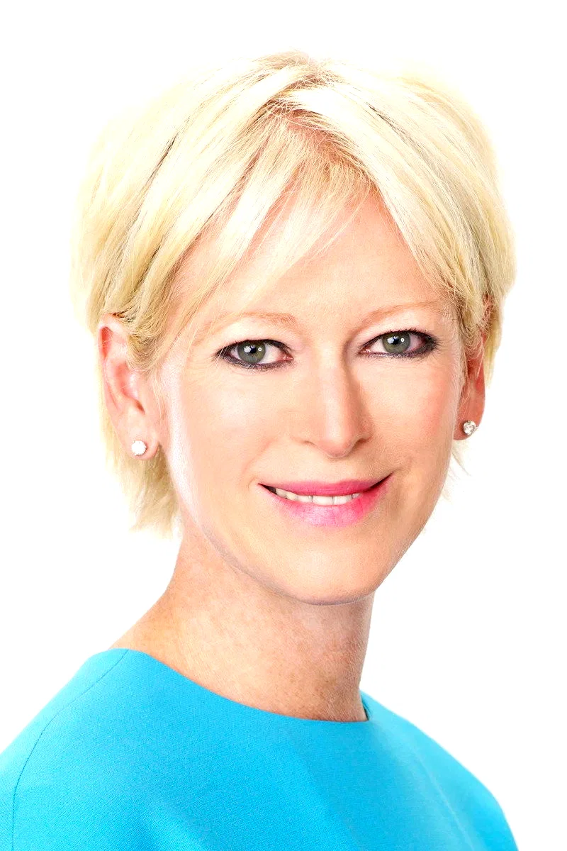  Joanna Coles
