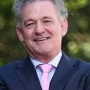  Peter Casey