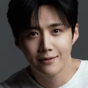 Photo star :  Kim Seon-ho