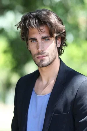  Mario Ermito photo
