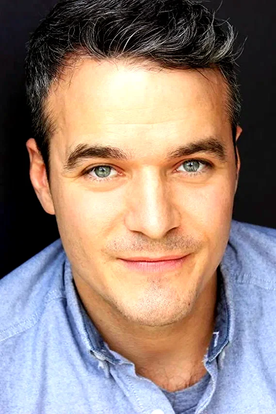  Greg Winter