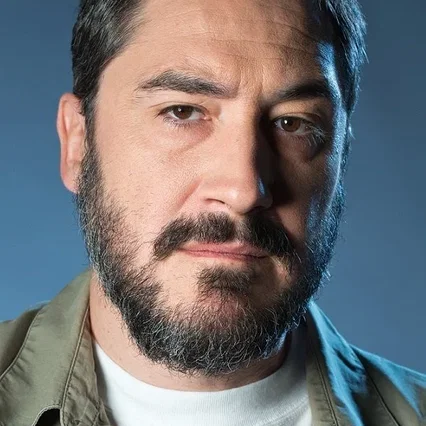  Alfonso Lara