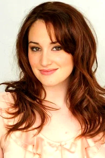  Emma Hunton