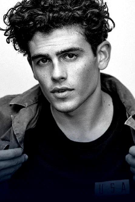  Tommy Martinez