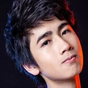 Photo star :  Fung Ho Yeung