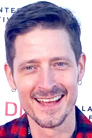  Gabriel Horn