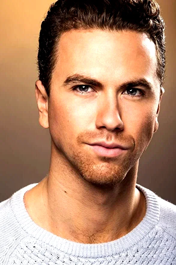  Richard Fleeshman