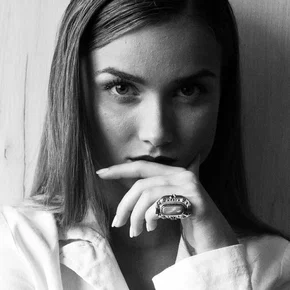 Photo star :  Tiana Upcheva