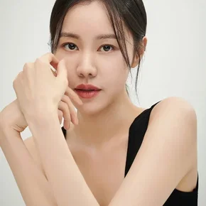 Photo star :  Kim Ye-won
