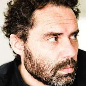 Photo star :  Aitor Gabilondo