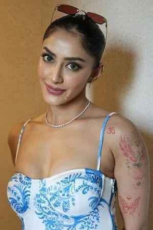  Divya Sharma photo