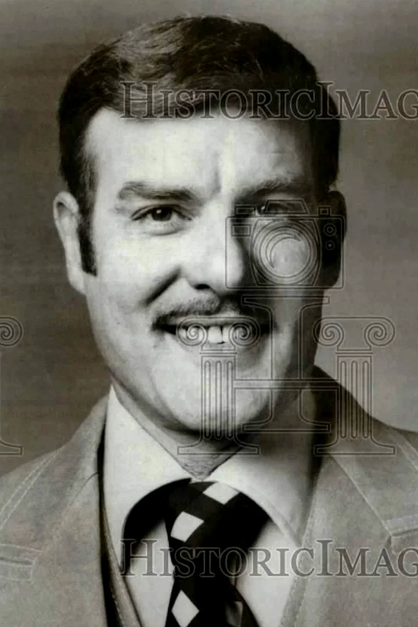  Bernard Erhard
