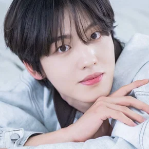 Photo star :  Won Kyu-bin